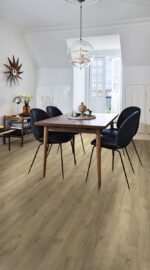 EVD49513 Roble Aura